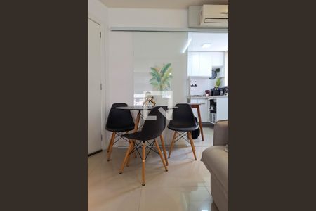Sala de apartamento à venda com 1 quarto, 48m² em Icaraí, Niterói