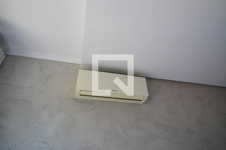 Sala_Quarto  de kitnet/studio para alugar com 1 quarto, 28m² em Protásio Alves, Porto Alegre