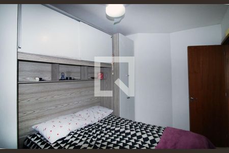Quarto 1 de apartamento para alugar com 2 quartos, 50m² em Irajá, Rio de Janeiro