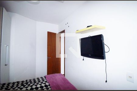Quarto 1 de apartamento para alugar com 2 quartos, 50m² em Irajá, Rio de Janeiro