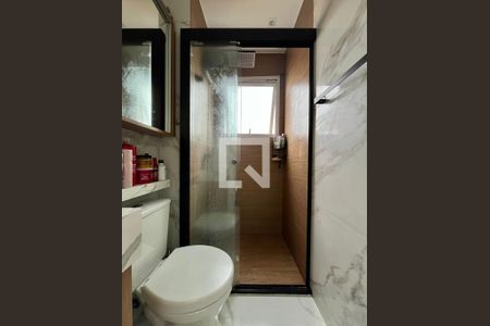 Banheiro de apartamento à venda com 2 quartos, 49m² em Vila Industrial (campinas), Campinas