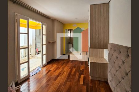 Suite de casa para alugar com 3 quartos, 140m² em Vila Gilda, Santo André