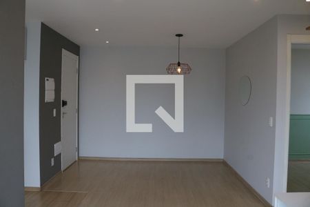 Sala de apartamento à venda com 2 quartos, 46m² em Parque Industrial Tomas Edson, São Paulo