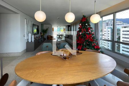 Apartamento à venda com 4 quartos, 314m² em Serra, Belo Horizonte