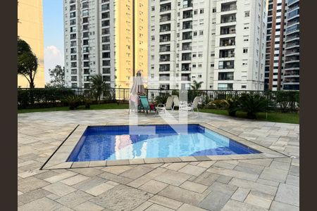 Apartamento à venda com 3 quartos, 64m² em Vila Suzana, São Paulo