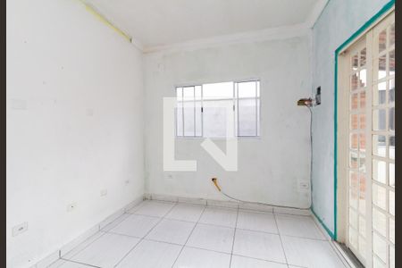 Quarto 2 de casa para alugar com 2 quartos, 100m² em Vila Santana, São Paulo