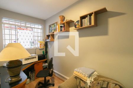 Casa à venda com 4 quartos, 360m² em Santa Branca, Belo Horizonte