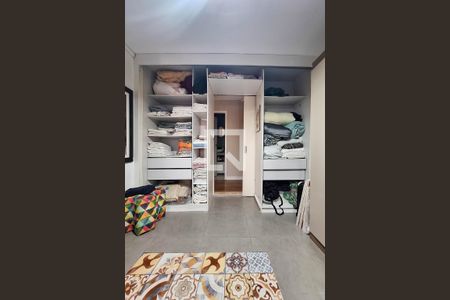 Quarto 1 de casa de condomínio à venda com 3 quartos, 380m² em Pendotiba, Niterói