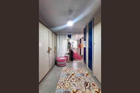 Quarto 1 de casa de condomínio à venda com 3 quartos, 380m² em Pendotiba, Niterói