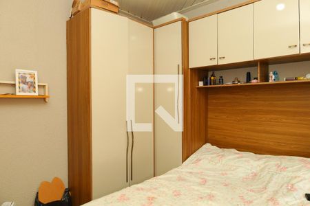 Quarto 2 de casa para alugar com 3 quartos, 85m² em Jardim Helena, São Paulo