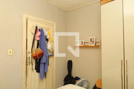 Quarto 2 de casa para alugar com 3 quartos, 85m² em Jardim Helena, São Paulo