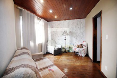 Sala de casa para alugar com 4 quartos, 335m² em Vila Kosmos, Rio de Janeiro