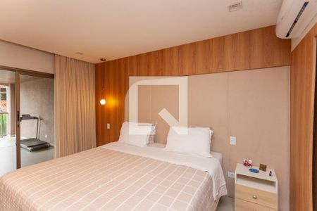 Quarto Suíte de casa para alugar com 3 quartos, 210m² em Parque Esmeralda, São Paulo