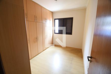 Quarto 2 de apartamento à venda com 3 quartos, 117m² em Centro, Campinas