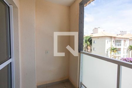 Varanda de apartamento para alugar com 3 quartos, 77m² em Laranjeiras, Uberlândia