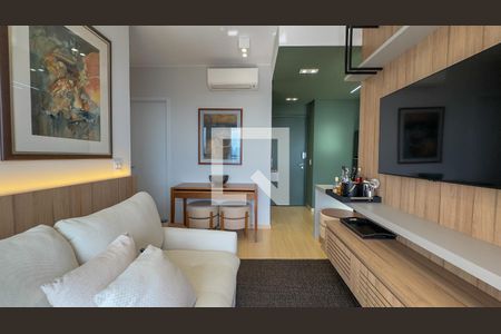 Sala de apartamento à venda com 2 quartos, 57m² em Santo Amaro, São Paulo