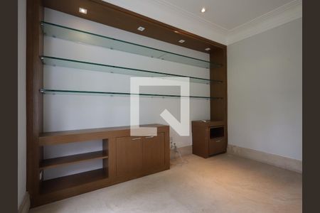 Escritório de casa de condomínio à venda com 4 quartos, 483m² em Jardim Guedala, São Paulo