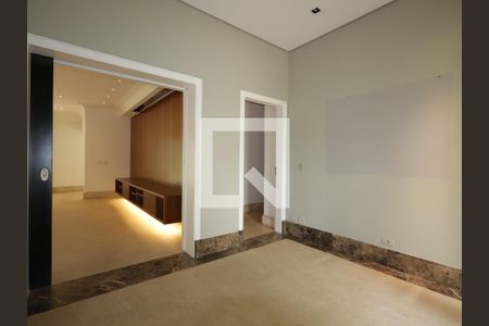 Hall de entrada de casa de condomínio à venda com 4 quartos, 483m² em Jardim Guedala, São Paulo