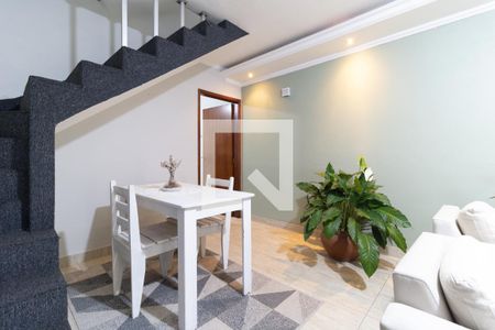 Sala de casa à venda com 3 quartos, 130m² em Vila das Merces, São Paulo