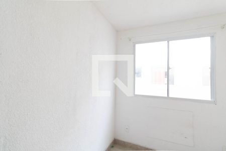 Quarto 2 de apartamento para alugar com 2 quartos, 40m² em Paciência, Rio de Janeiro