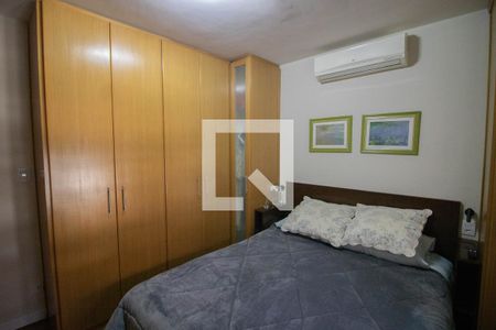 SUÍTE de casa à venda com 4 quartos, 148m² em Lauzane Paulista, São Paulo