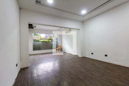 Sala de casa para alugar com 3 quartos, 200m² em Vila Gomes Cardim, São Paulo