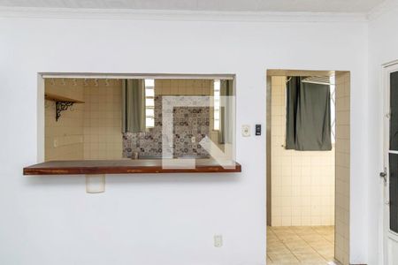 Sala de apartamento à venda com 2 quartos, 58m² em Vila Kosmos, Rio de Janeiro