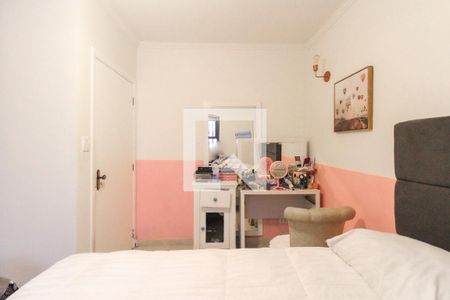 Quarto 1 de casa à venda com 2 quartos, 250m² em Vila Campanela, São Paulo