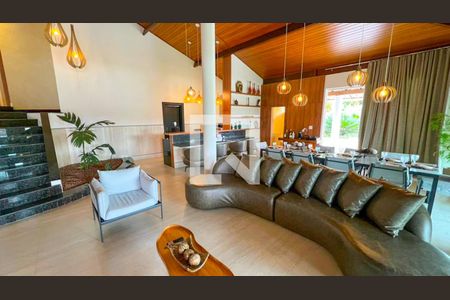 Casa de Condomínio para alugar com 5 quartos, 380m² em Condados da Lagoa, Lagoa Santa