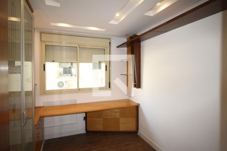 Quarto 2 de apartamento à venda com 4 quartos, 117m² em Higienópolis, Porto Alegre