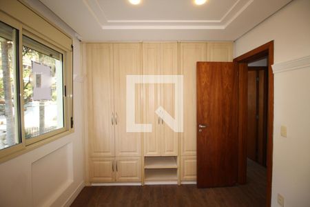 Quarto 1 de apartamento à venda com 4 quartos, 117m² em Higienópolis, Porto Alegre