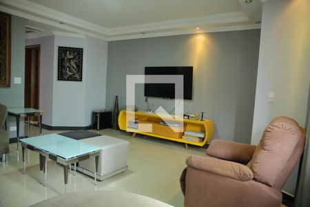 Sala de casa para alugar com 3 quartos, 350m² em Baeta Neves, São Bernardo do Campo