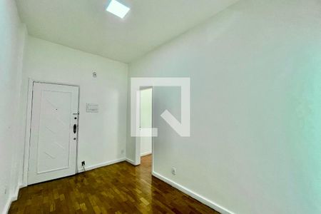 Sala  de apartamento à venda com 1 quarto, 32m² em Leme, Rio de Janeiro