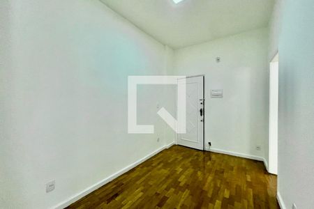Sala  de apartamento à venda com 1 quarto, 32m² em Leme, Rio de Janeiro