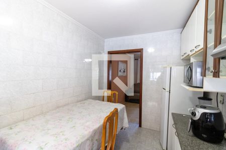 Cozinha de casa à venda com 4 quartos, 213m² em Aberta dos Morros, Porto Alegre
