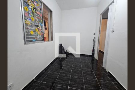 Quarto 1 de casa para alugar com 3 quartos, 120m² em Parque Santo Antônio, São Paulo