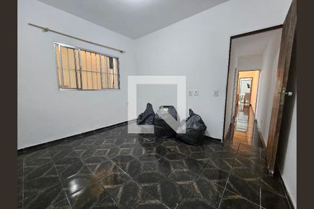 Quarto 2 de casa para alugar com 3 quartos, 120m² em Parque Santo Antônio, São Paulo