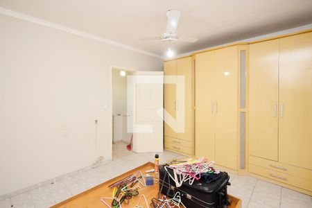 Quarto 2 de casa para alugar com 2 quartos, 100m² em Parque Edu Chaves, São Paulo