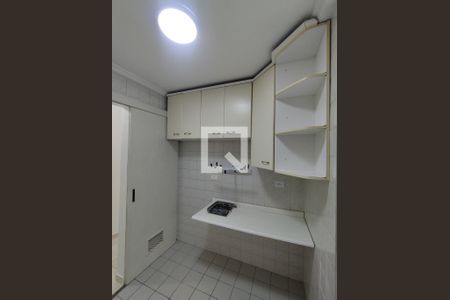 Cozinha - Armários de apartamento para alugar com 2 quartos, 48m² em Jardim Celeste, São Paulo