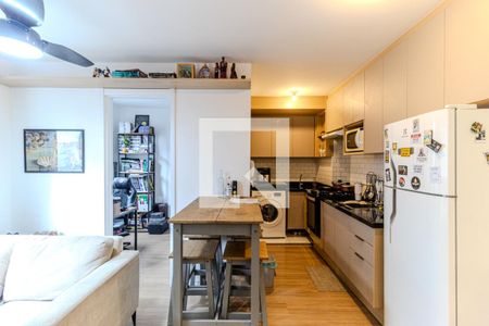 Sala e Cozinha de apartamento para alugar com 2 quartos, 33m² em República, São Paulo