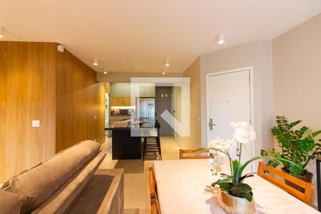 Sala  de apartamento à venda com 3 quartos, 108m² em Vila Pirajussara, Osasco