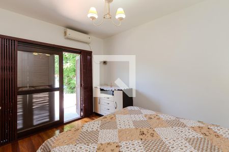 Suíte de casa à venda com 4 quartos, 251m² em Tristeza, Porto Alegre