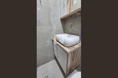 Lavabo de casa à venda com 3 quartos, 235m² em Jardim Las Vegas, Santo André