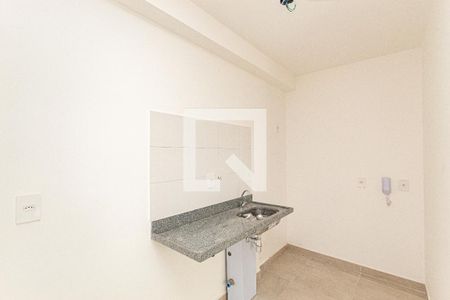 Sala/Cozinha de apartamento para alugar com 2 quartos, 41m² em Vila Mazzei, São Paulo