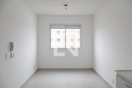 Sala/Cozinha de apartamento para alugar com 2 quartos, 33m² em Vila Nova Curuca, São Paulo
