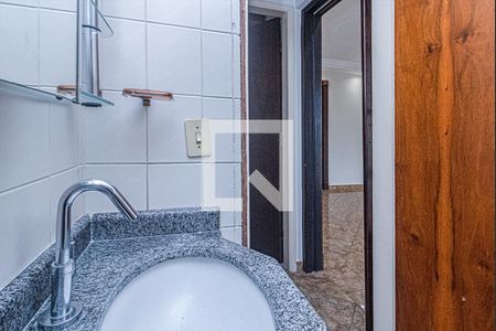 banheiro social_4 de apartamento para alugar com 2 quartos, 65m² em Vila Gumercindo, São Paulo