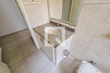 Casa à venda com 2 quartos, 152m² em Vila Lucinda, Santo André