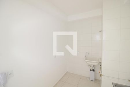 Sala / Cozinha  de apartamento para alugar com 2 quartos, 37m² em Limão, São Paulo