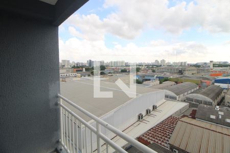 Sala / Cozinha - Varanda de apartamento para alugar com 2 quartos, 37m² em Limão, São Paulo