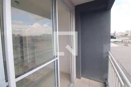Sala / Cozinha - Varanda de apartamento para alugar com 2 quartos, 37m² em Limão, São Paulo
